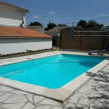 House Belle Maison Avec Piscine Holiday home *